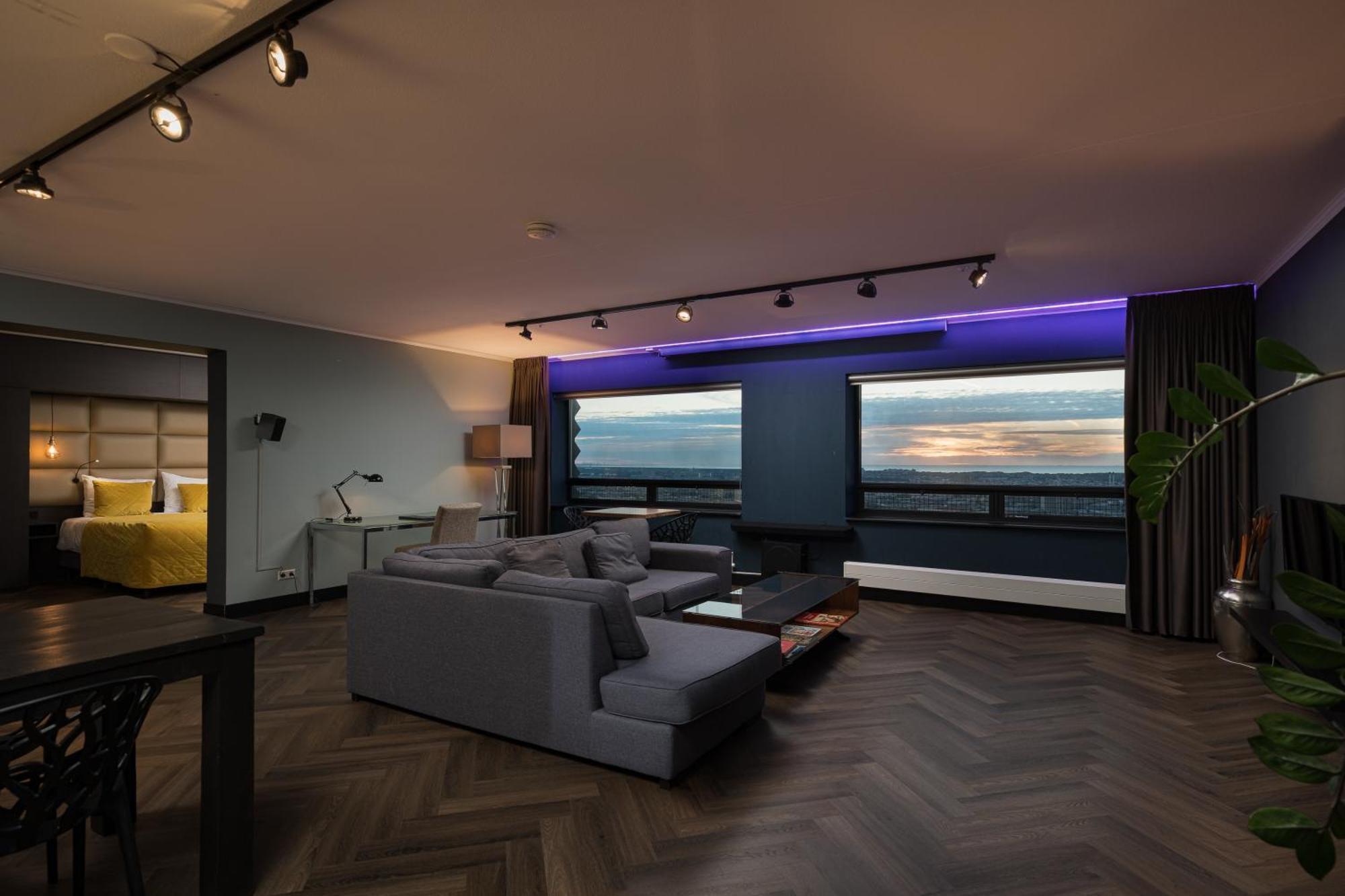 The Penthouse At The Hague Tower Apartment Exterior photo