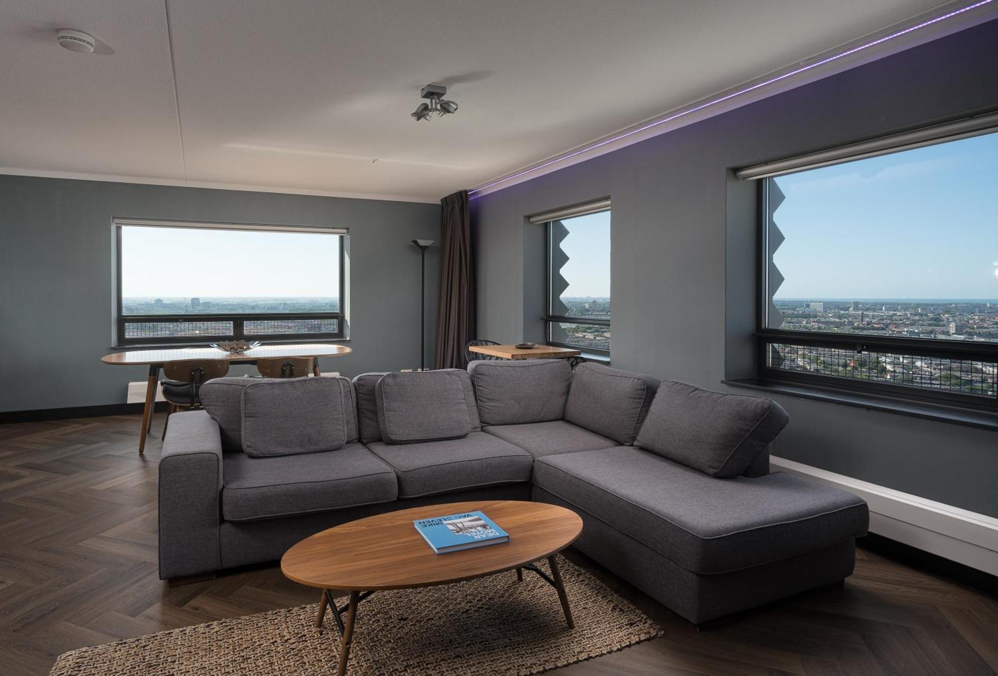 The Penthouse At The Hague Tower Apartment Exterior photo