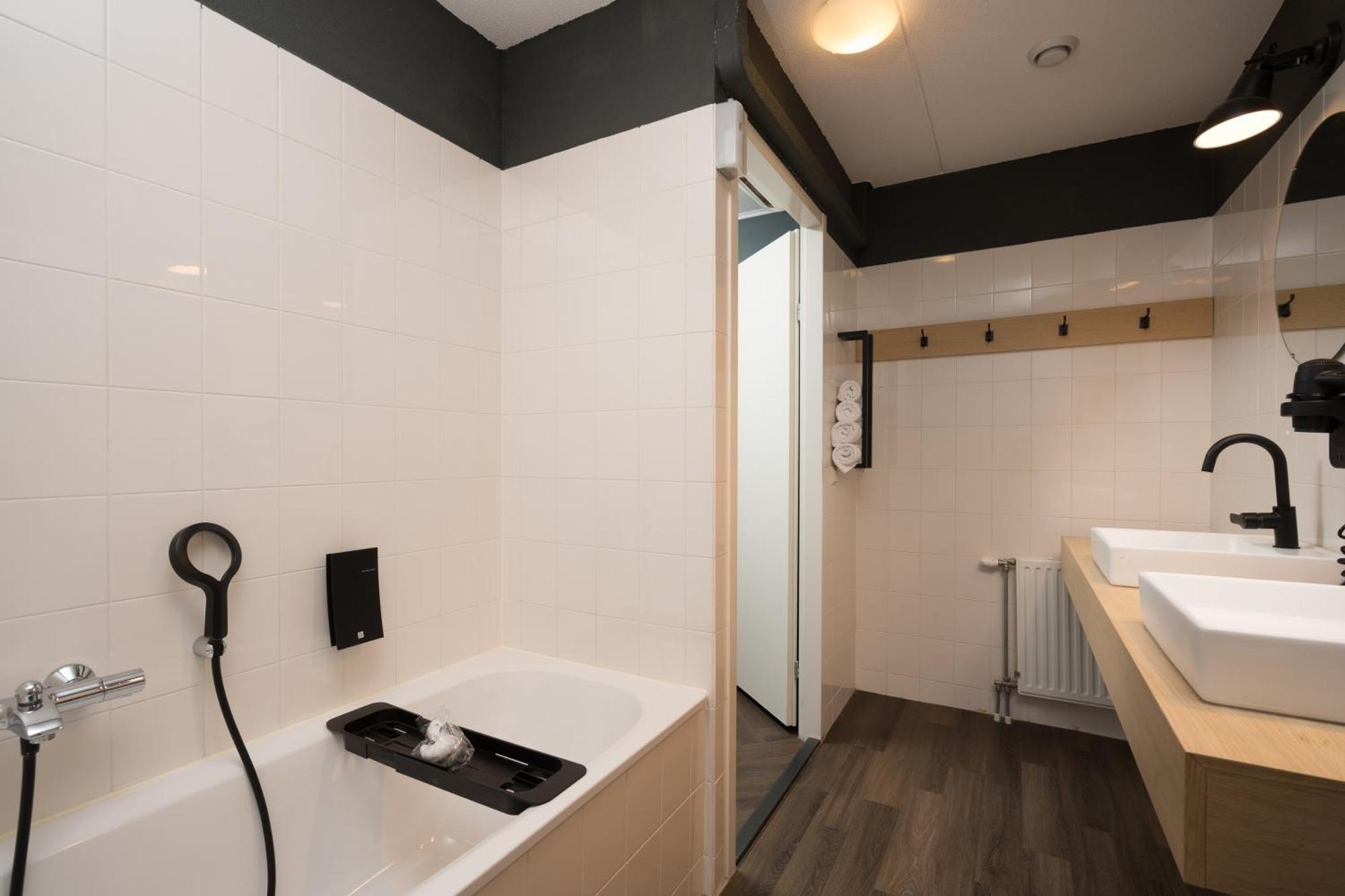The Penthouse At The Hague Tower Apartment Exterior photo
