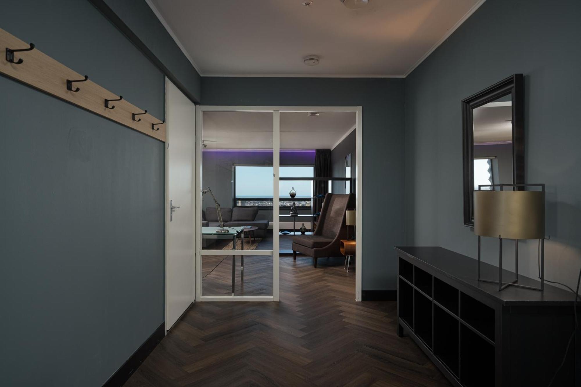 The Penthouse At The Hague Tower Apartment Exterior photo