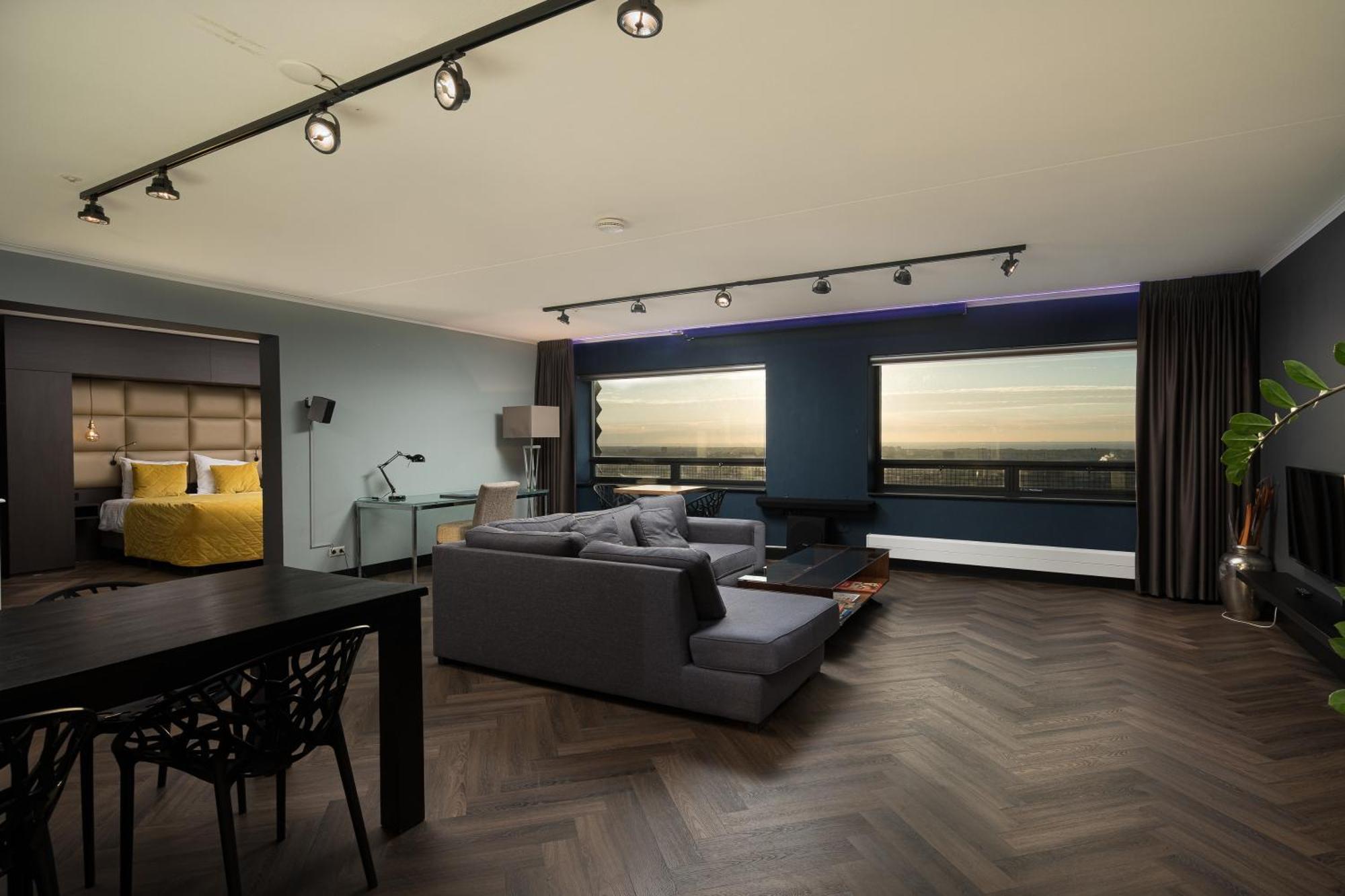 The Penthouse At The Hague Tower Apartment Exterior photo